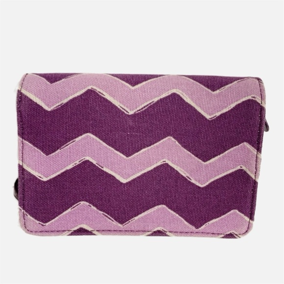 Thirty-one Cotton Purple Plum Chevron Zip Closure Wristlet Wallet Zip Pockets 🟪 - Picture 1 of 10